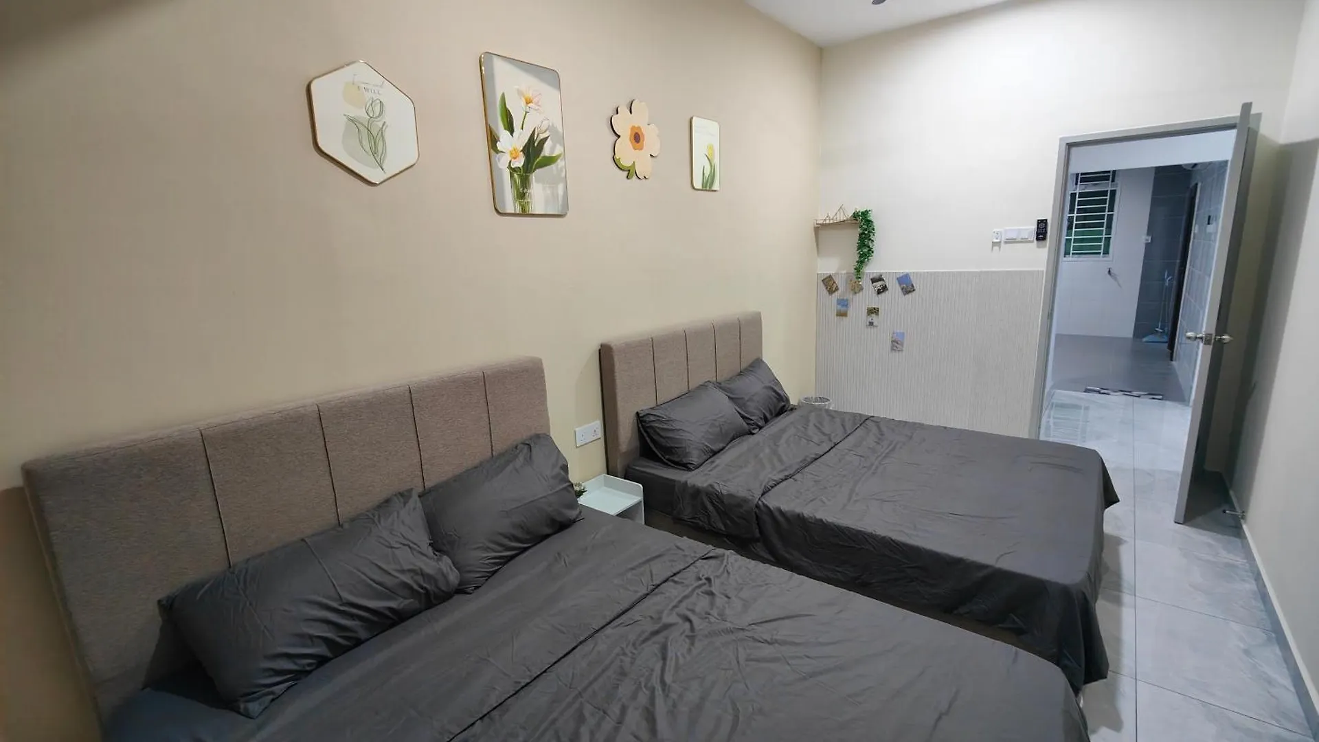 Villa With Private Pool Malakka
